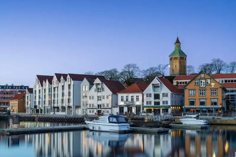 Fiordy Norwegia kiedy najlepiej jechać?