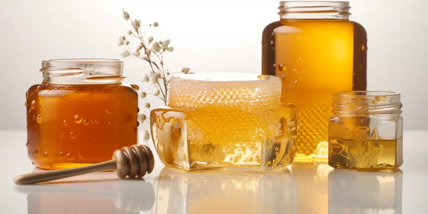Miód nektarowo-spadziowy czy lepszy od innych miodów?
