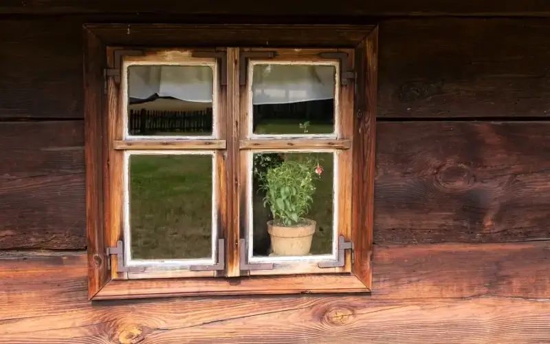 Okna drewniane do domku letniskowego