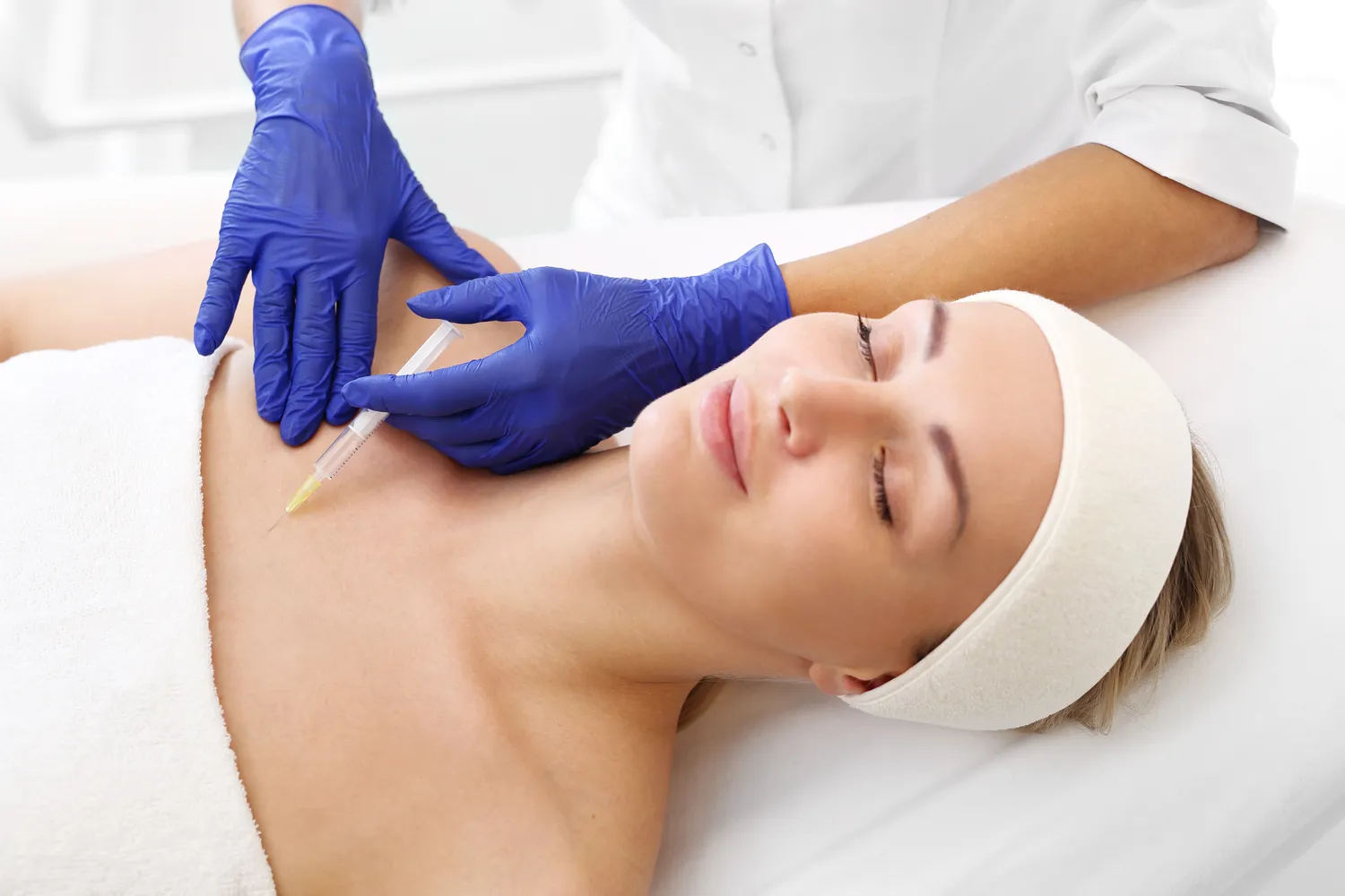 Co zawiera kwas hialuronowy?